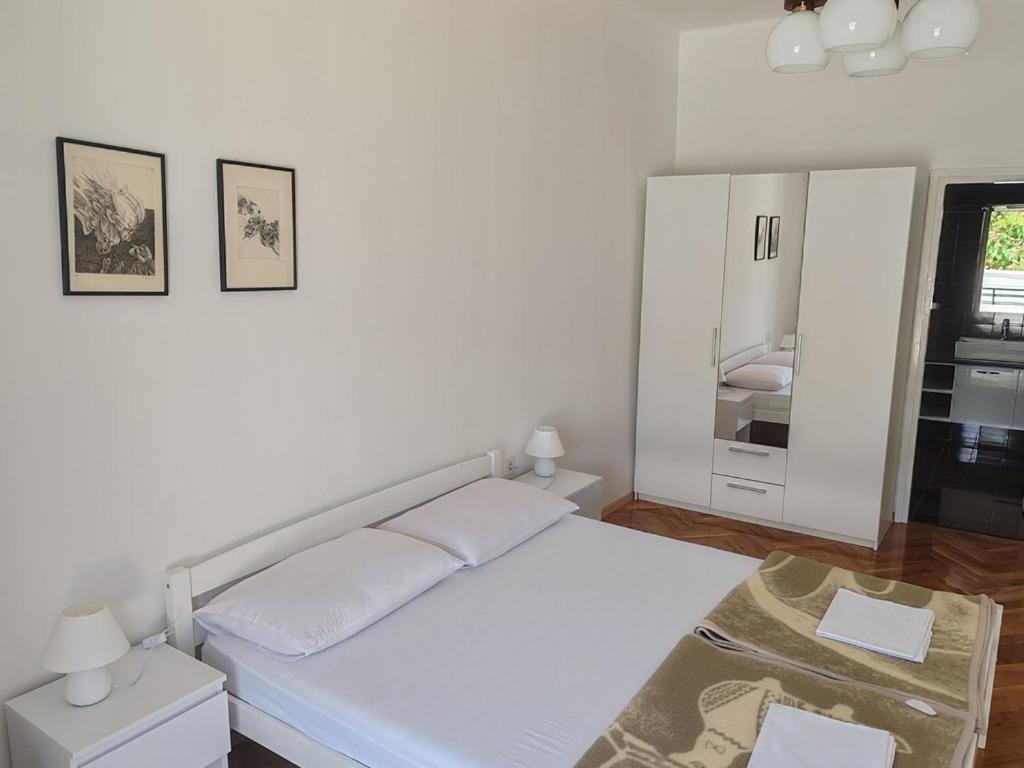 Villa Ribaric Banjol Exterior foto